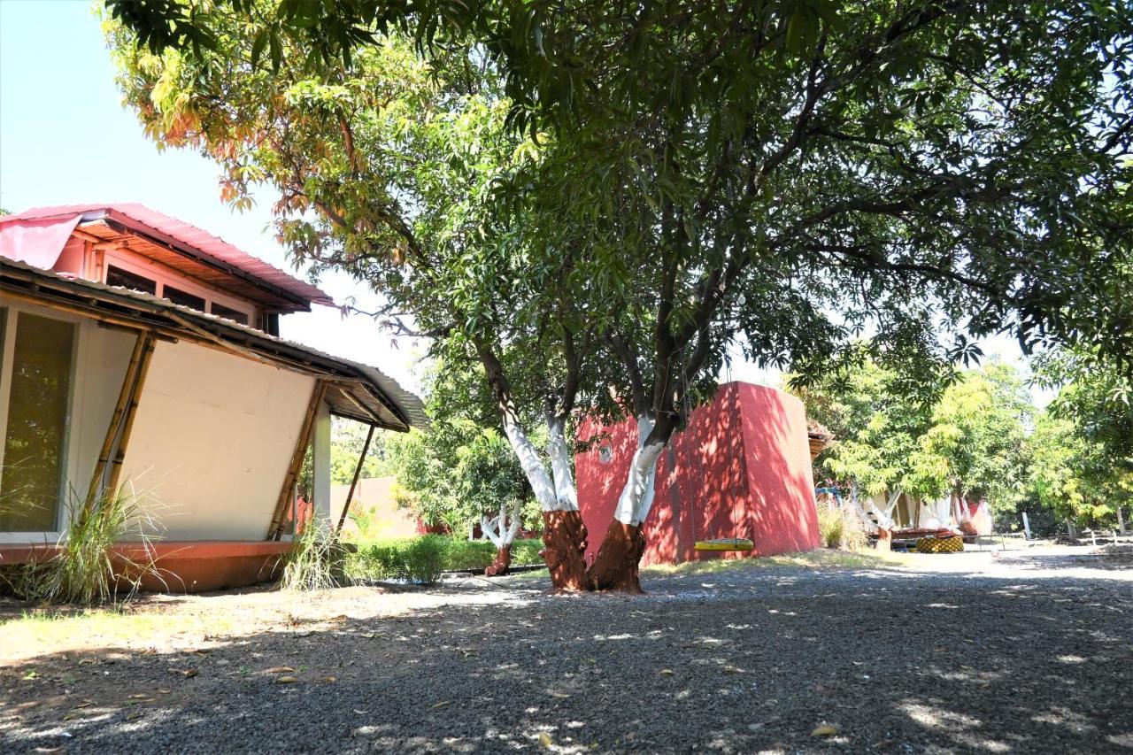 Amraness Luxury Resort Sasan Gir Exterior foto